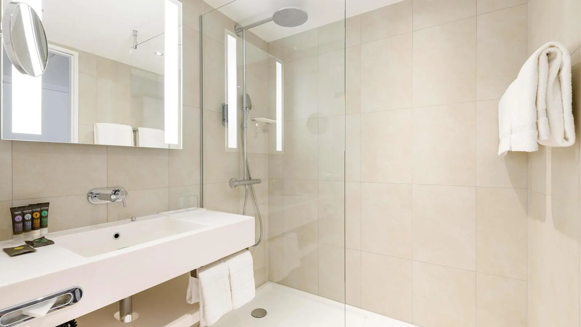 Novotel Wien Hauptbahnhof 4*, Βιέννη Αυστρία