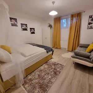  Apartment Cozy Nest Austria