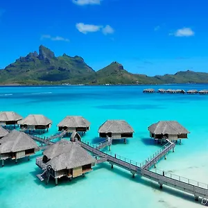 Four Seasons Complex Bora Bora