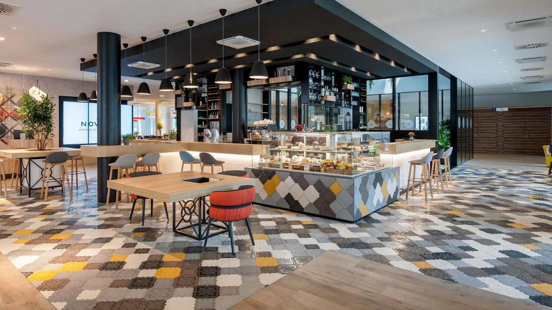 Novotel Wien Hauptbahnhof 4*,